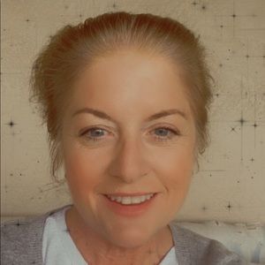 Meet your Posher, Carol